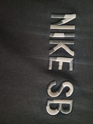 Sudadera Nike SB Gris
