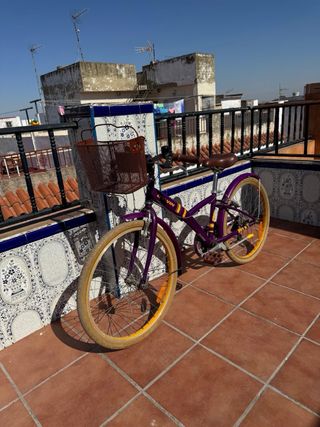 Bicicleta BTWIN Morada