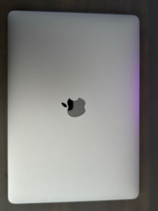 MacBook Pro 13 M2 Plata - Como nuevo