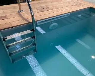 Contenedor de piscina 40 pies