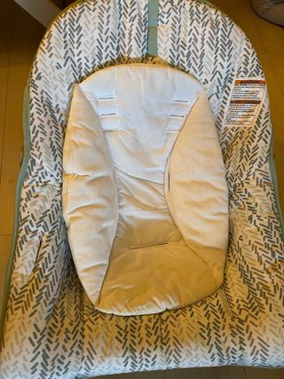 Mecedora para bebé con estampado