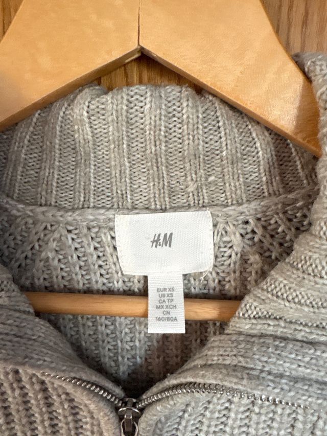 Jersey H&M Gris Media Cremallera