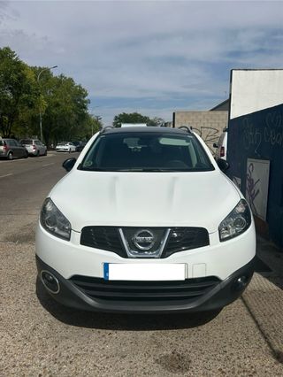 Nissan Qashqai+2 2011