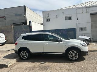 Nissan Qashqai+2 2011