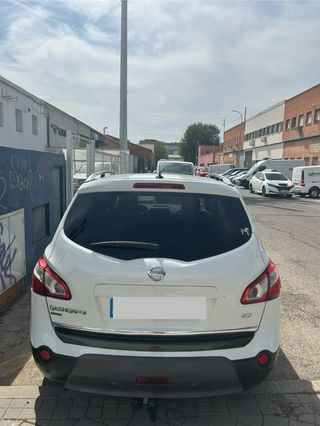 Nissan Qashqai+2 2011