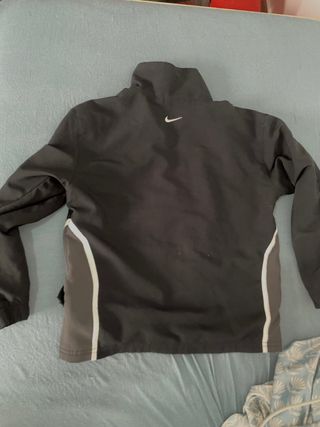 Chaqueta Cortavientos Nike Negra