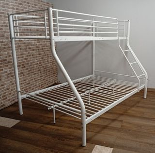 Litera matrimonial, 3 personas, Blanca. EN OFERTA!