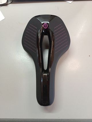 Sillín MTB Negro y Rosa