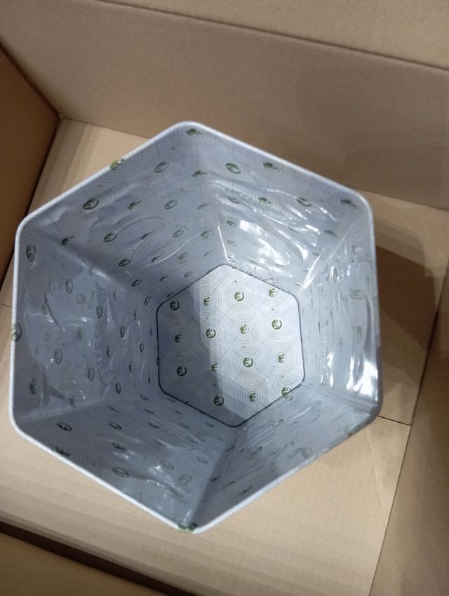 Secchiello metallo Jurassic World