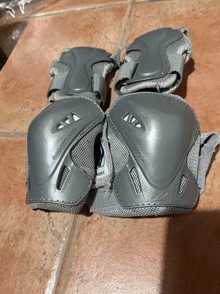 Patines en línea Rollerblade
Talla 38’5
