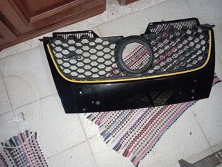 Rejilla Delantera Golf 5 GTI