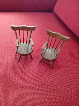 Sillas de madera decorativas