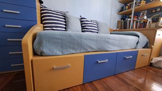 Dormitorio juvenil madera