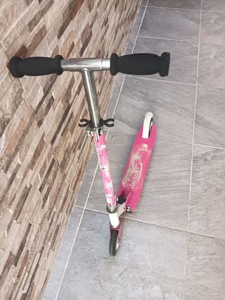 Patinete infantil rosa