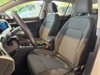 Volkswagen Golf VIII 2.0TDI 115CV LIFE.- " NACIONAL ".- " BAJO CONSUMO ".- " GARANTÍA CON COBERTURA EUROPEA ".- " REVISADO Y GARANTÍZADO ".-