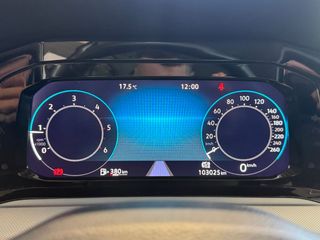 Volkswagen Golf VIII 2.0TDI 115CV LIFE.- " NACIONAL ".- " BAJO CONSUMO ".- " GARANTÍA CON COBERTURA EUROPEA ".- " REVISADO Y GARANTÍZADO ".-