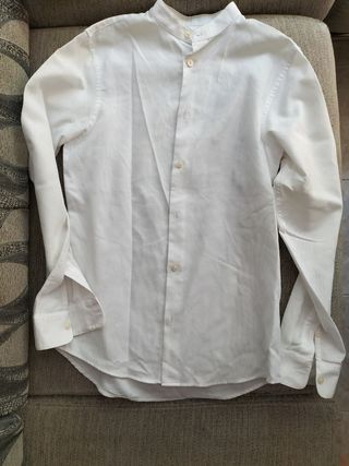 Camisa blanca cuello mao