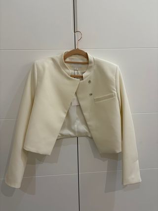 Chaqueta Zara Beige Corta