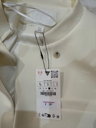 Chaqueta Zara Beige Corta