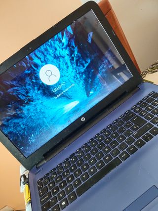 Portátil HP azul