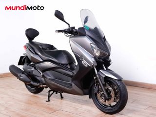 YAMAHA X-MAX 400 