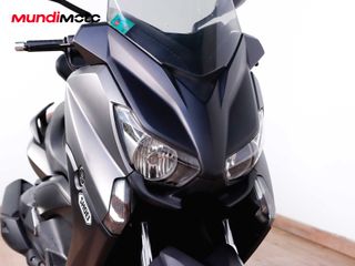 YAMAHA X-MAX 400 