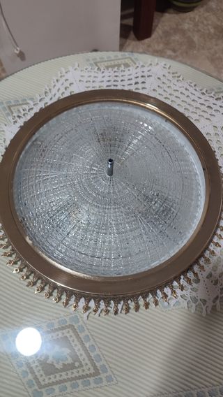Plafón de techo cristal y metal dorado