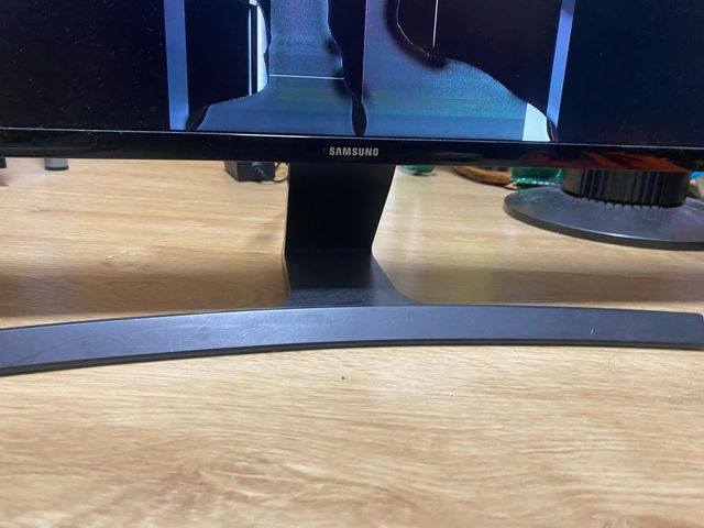 Monitor Samsung Curvo 27 para piezas