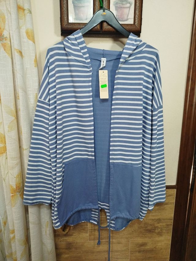 Chaquetilla de señora a rayas