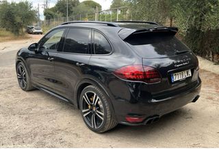 Porsche Cayenne Turbo S