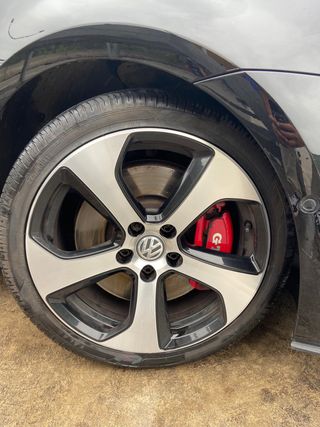 Golf 7 GTI Performance 230CV