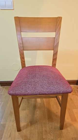 Mesa comedor extensible y 6 sillas madera
