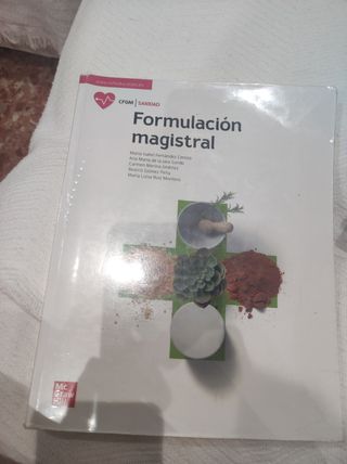 Libros FP farmacia y parafarmacia