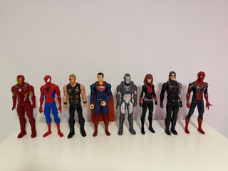 Muñecos Vengadores