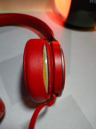 Auriculares Beats EP dañados