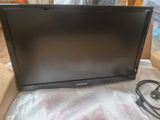 TV 23" pantalla Samsung Negra 2333HD