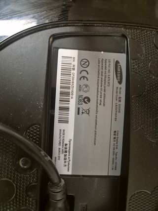 TV 23" pantalla Samsung Negra 2333HD