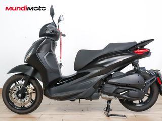 PIAGGIO BEVERLY 300 HPE