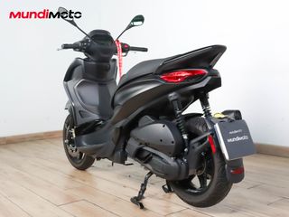 PIAGGIO BEVERLY 300 HPE