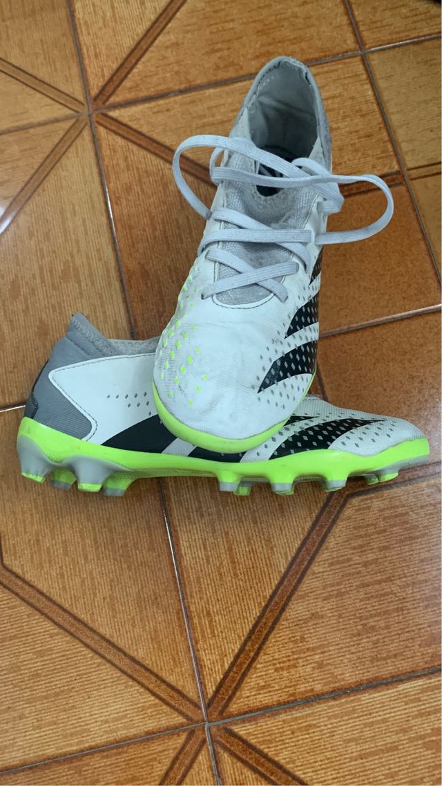 Botas de fútbol Adidas Predator