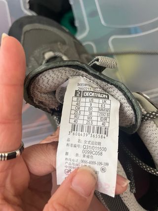 Botas de montaña Decathlon mujer grises