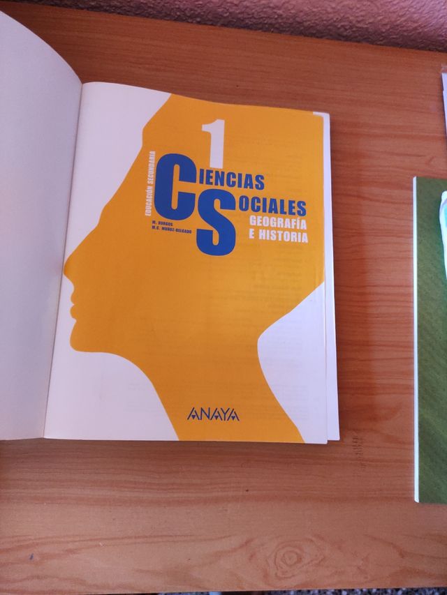 LIBROS CIENCIAS SOCIALES educación secundaria 1+ C