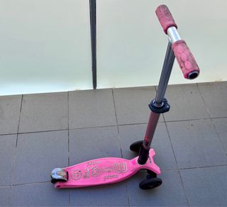 Patín infantil Micro Maxi Rosa