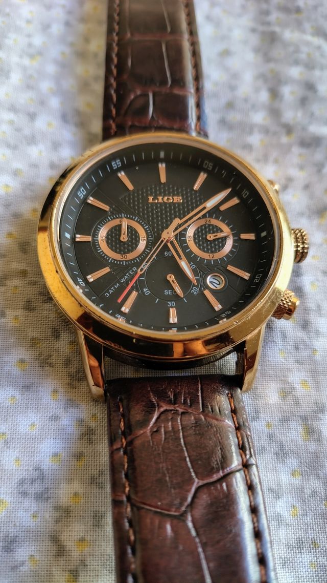 Reloj Lige Cronógrafo Dorado y Negro