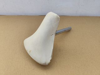 Asiento de bicicleta blanco