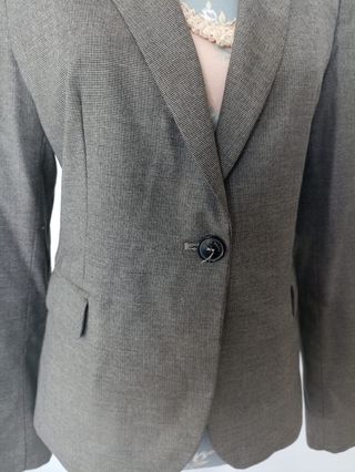 Chaqueta gris oscuro