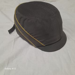 Gorra de seguridad gris