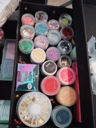 Maleta estética uñas con ruedas