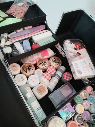 Maleta estética uñas con ruedas