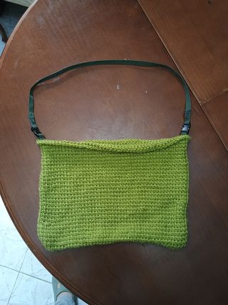 Bolso de ganchillo verde